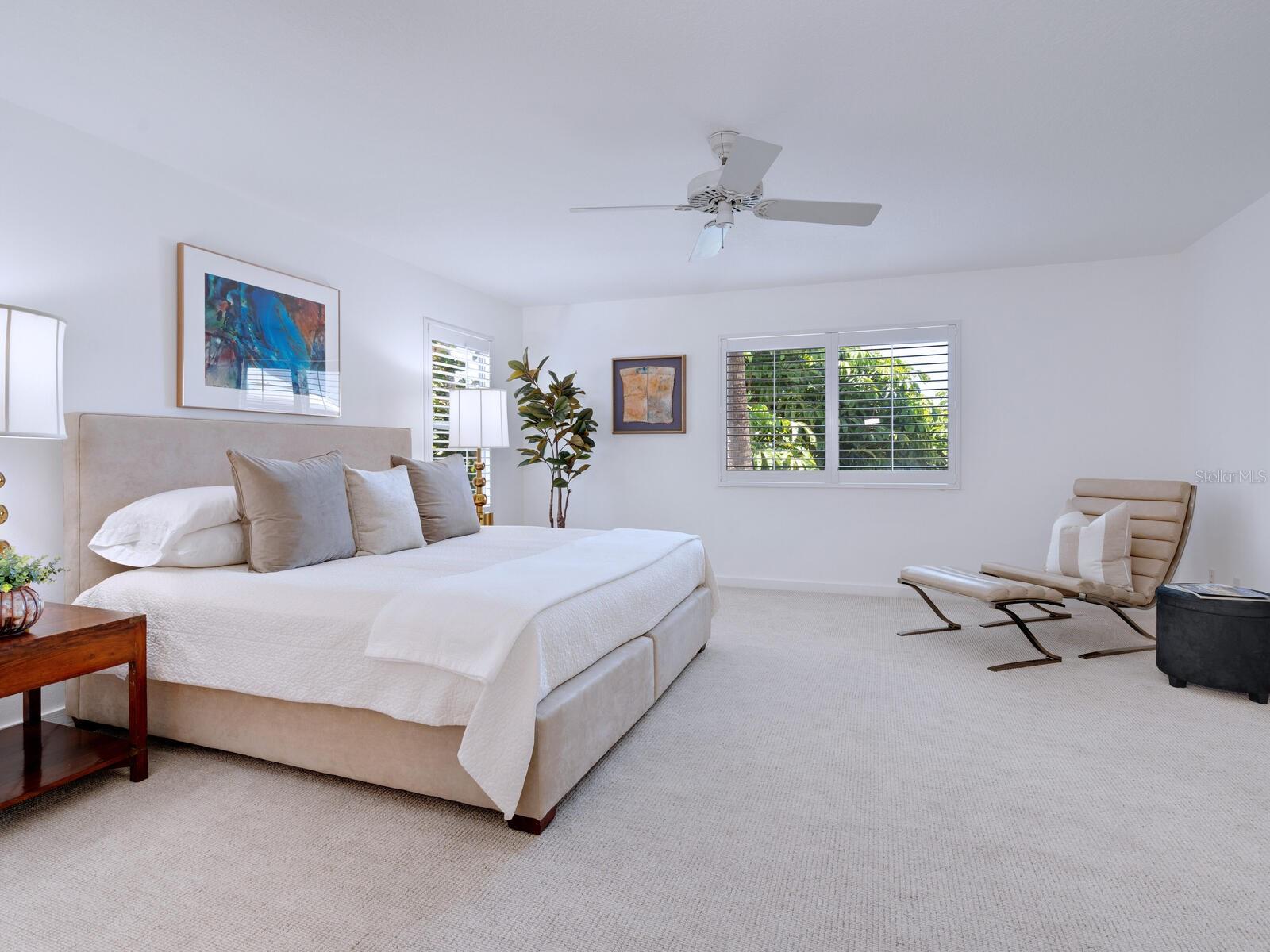 A4648103 Property Photo