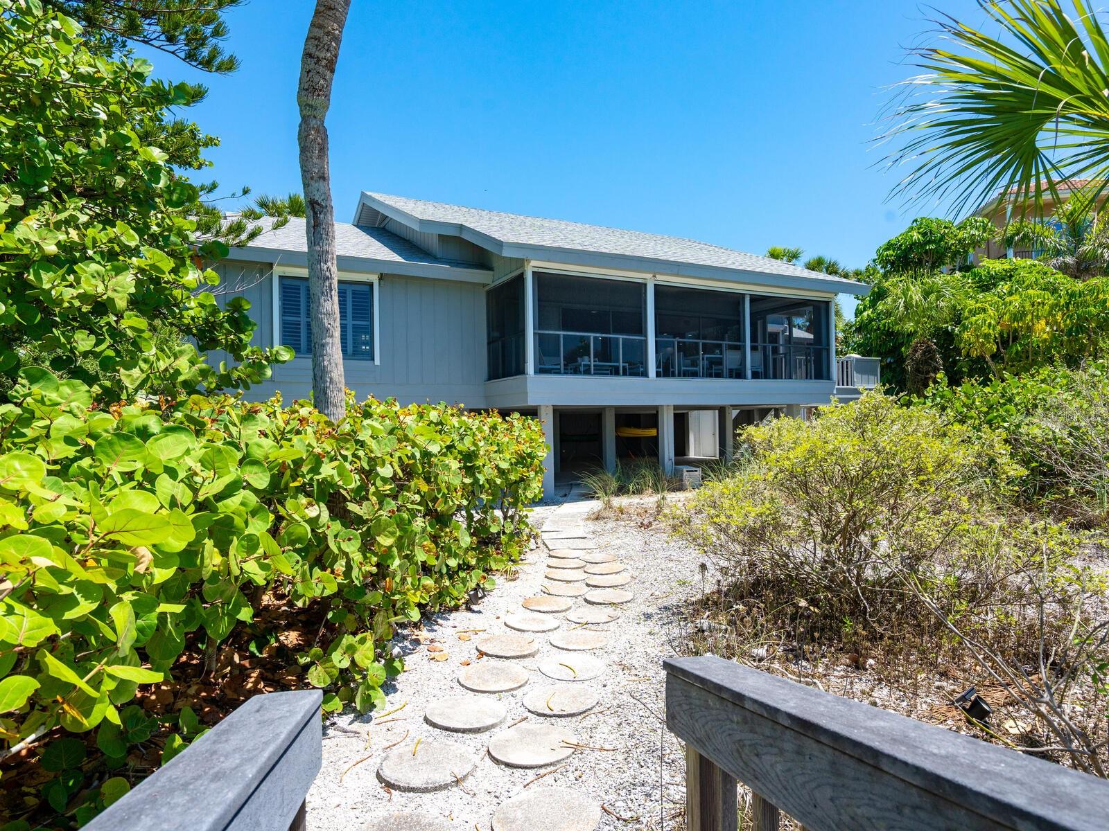 A4648103 Property Photo