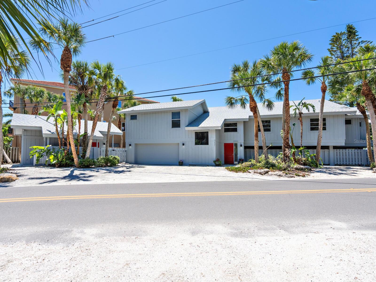 A4648103 Property Photo