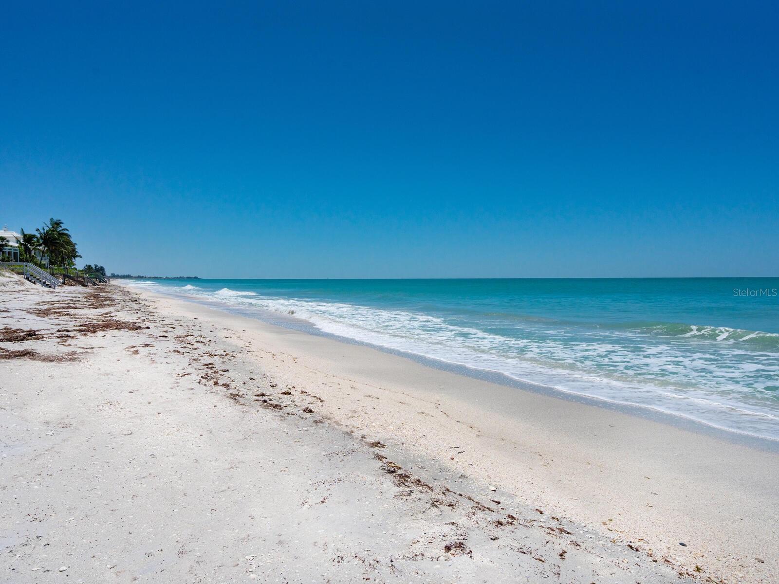 A4648103 Property Photo