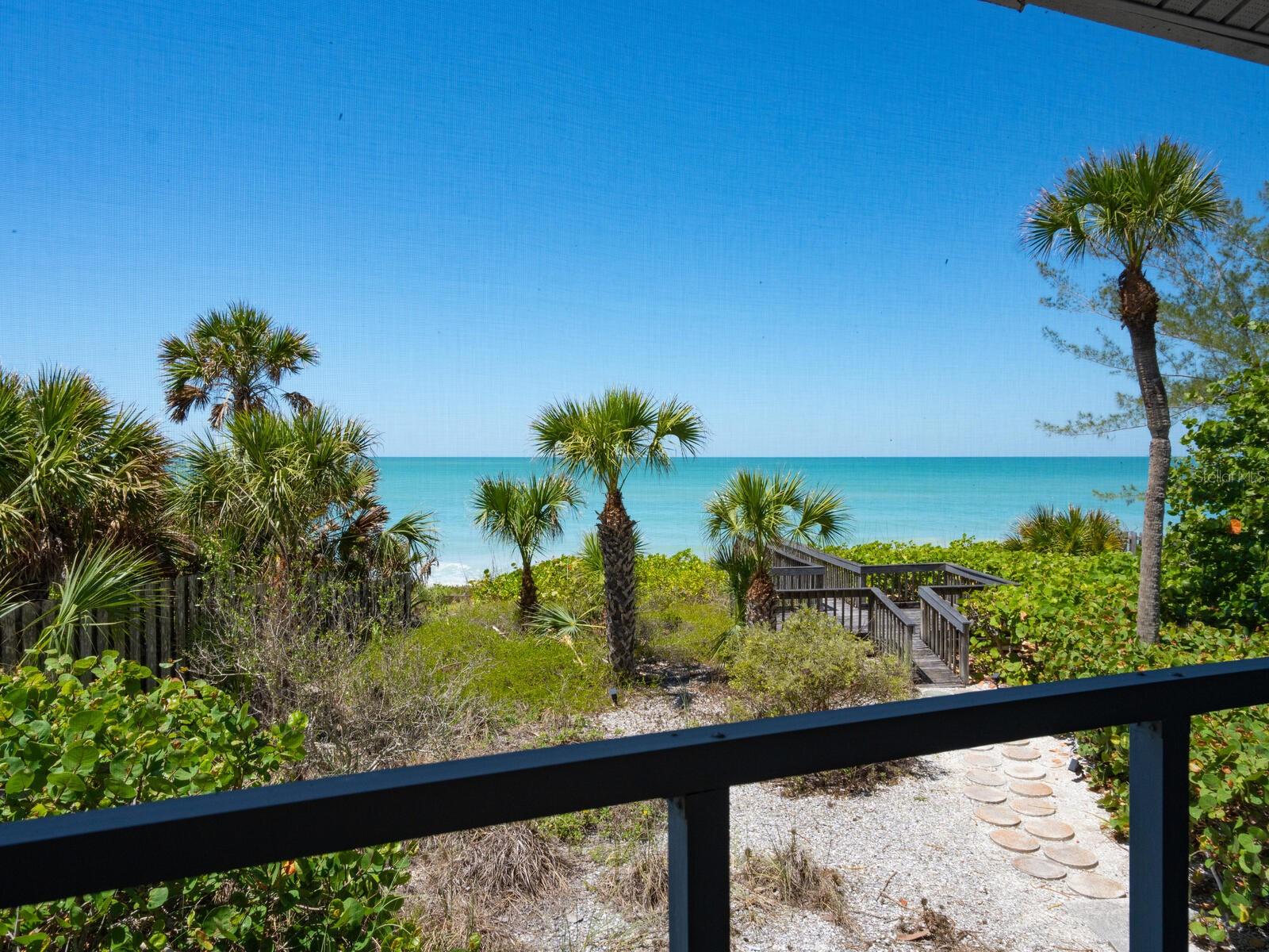 A4648103 Property Photo