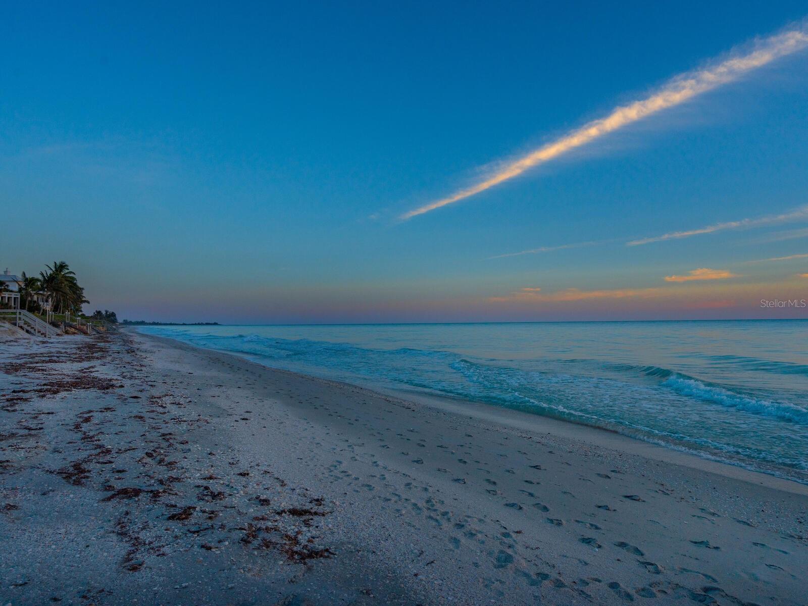 A4648103 Property Photo