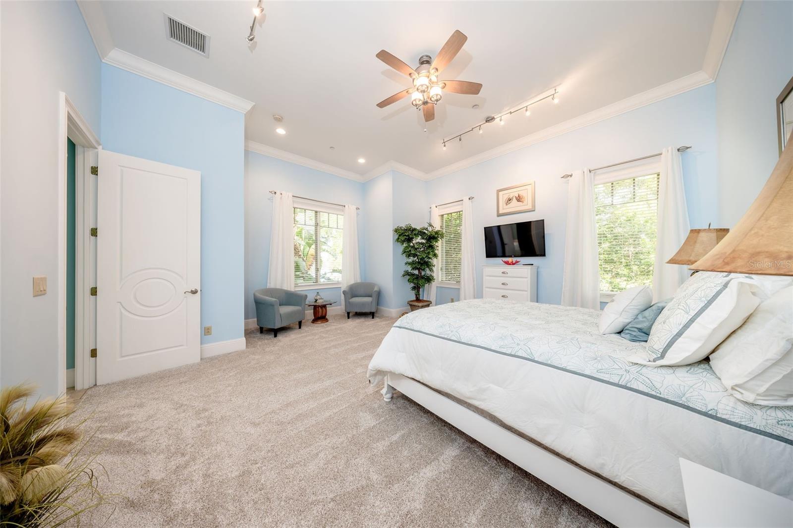 4 ISLAND DR, LAKE MARY, FL, 32746