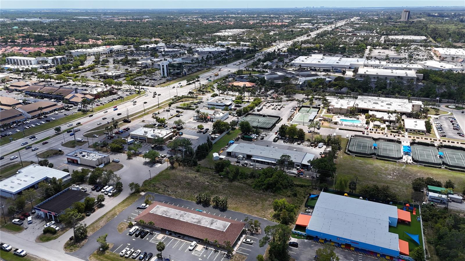 12830 KENWOOD LN, FORT MYERS, FL, 33907