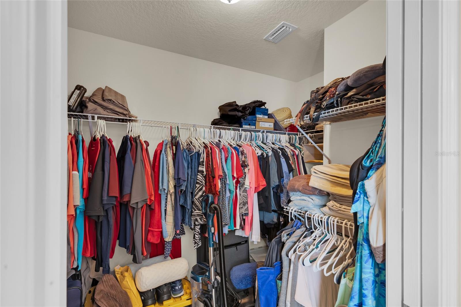 3203 ISLAWILD WAY, THE VILLAGES, FL, 32163