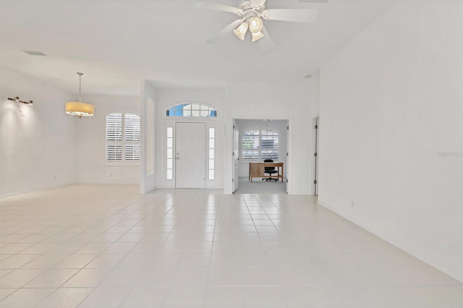 8718 GREY OAKS AVE, SARASOTA, FL, 34238