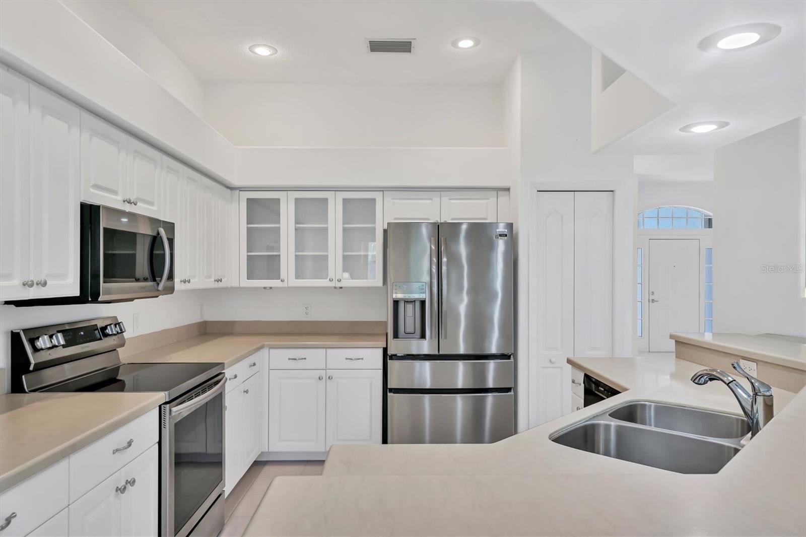 8718 GREY OAKS AVE, SARASOTA, FL, 34238