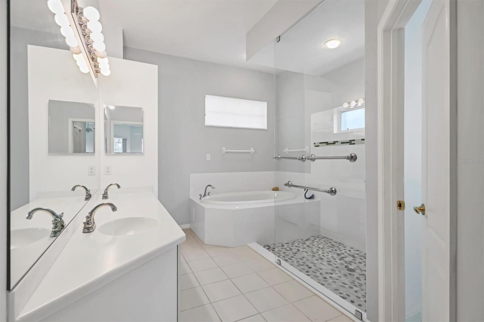 8718 GREY OAKS AVE, SARASOTA, FL, 34238