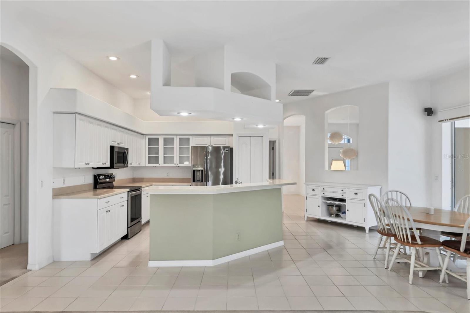 8718 GREY OAKS AVE, SARASOTA, FL, 34238