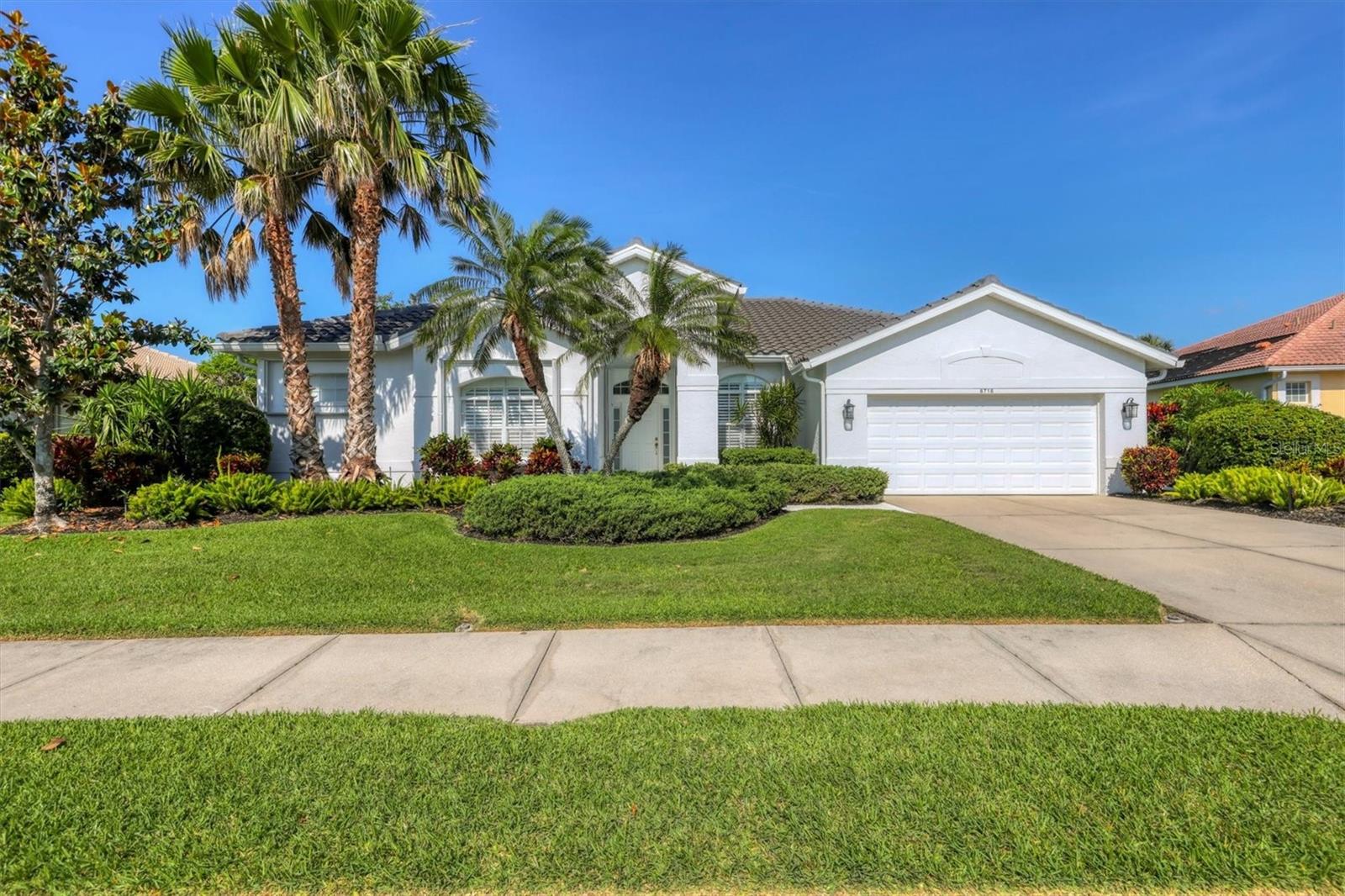 8718 GREY OAKS AVE, SARASOTA, FL, 34238