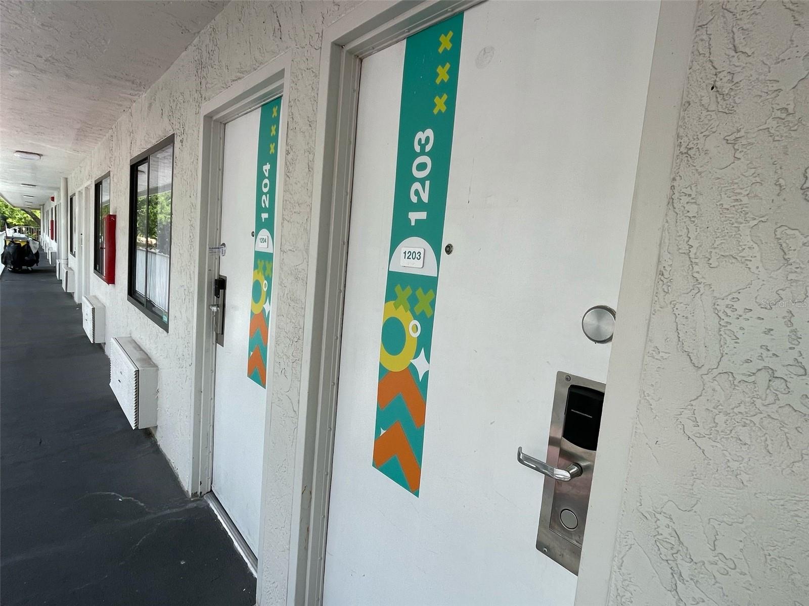 O6297948 Property Photo