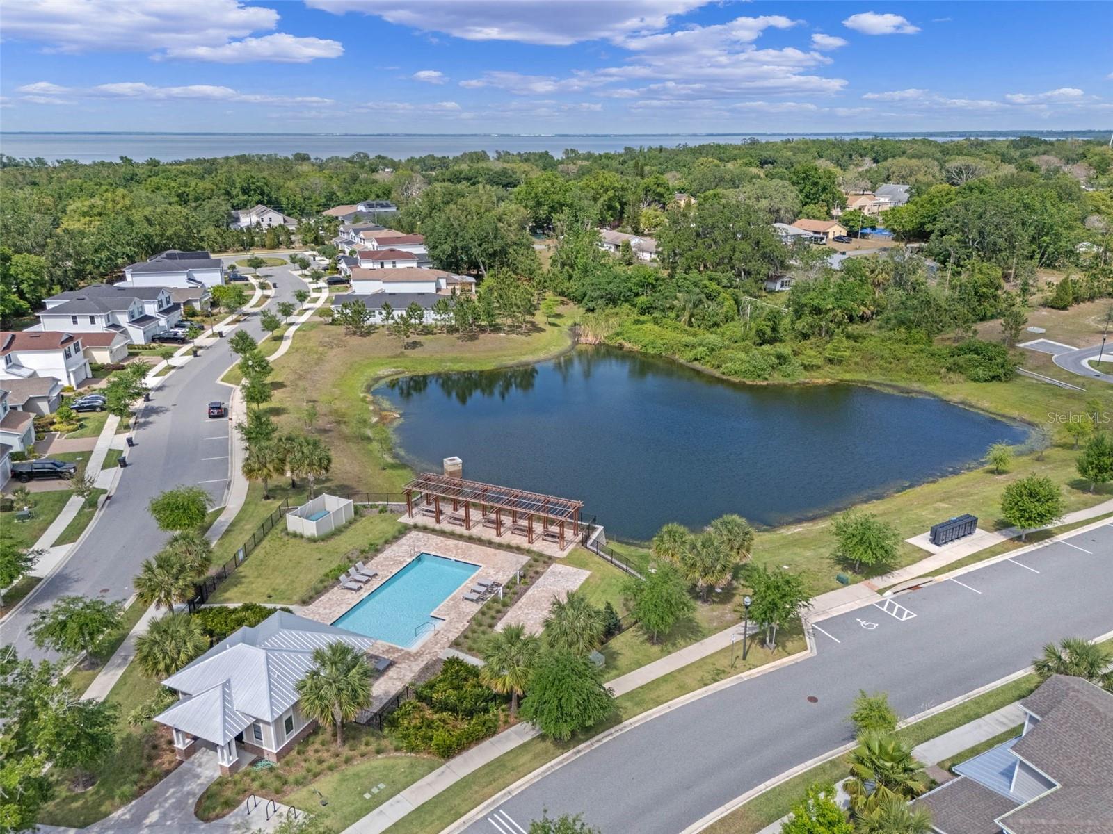 1324 PAINTED BUNTING AVE, OAKLAND, FL, 34787