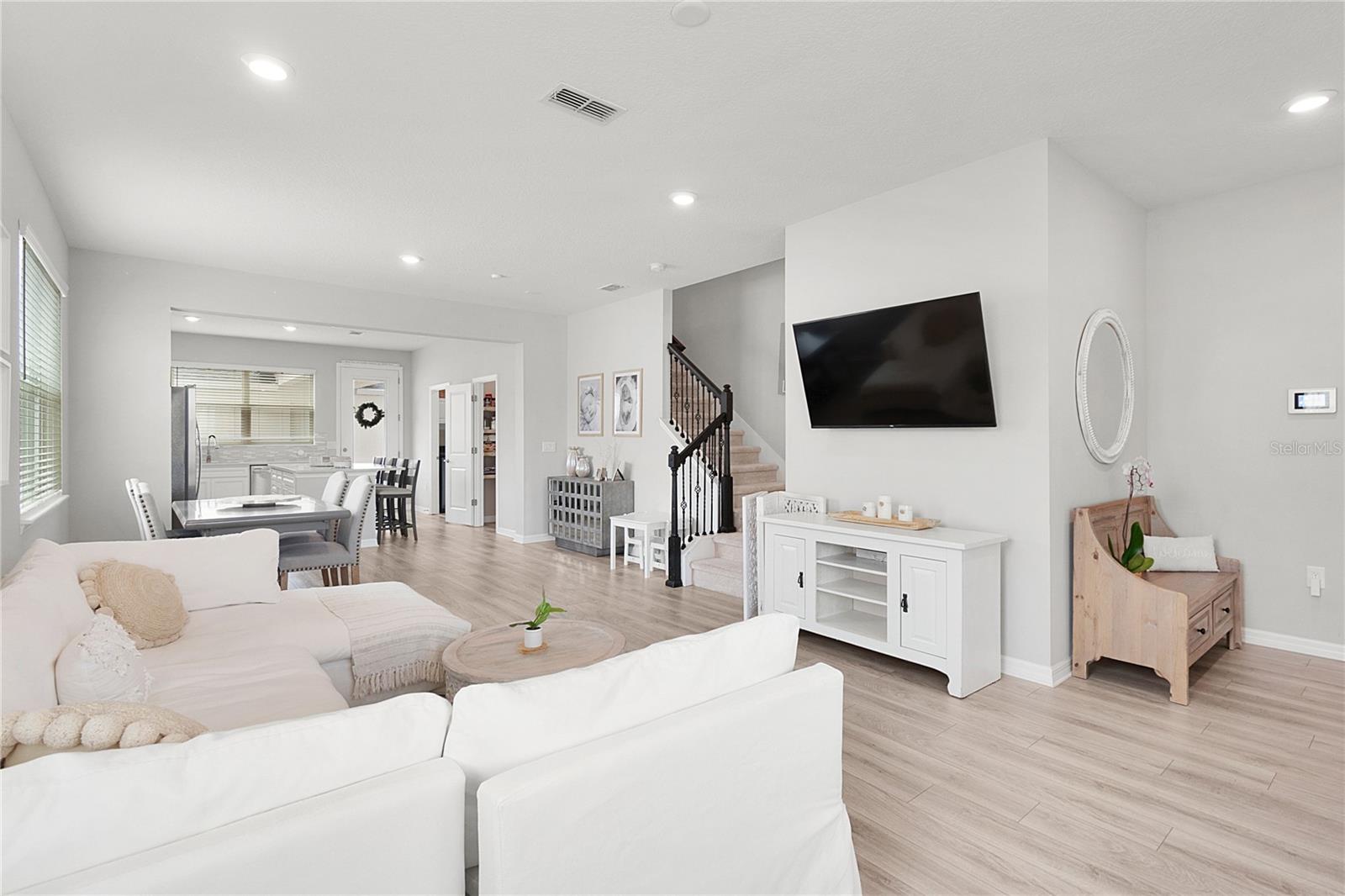 1324 PAINTED BUNTING AVE, OAKLAND, FL, 34787