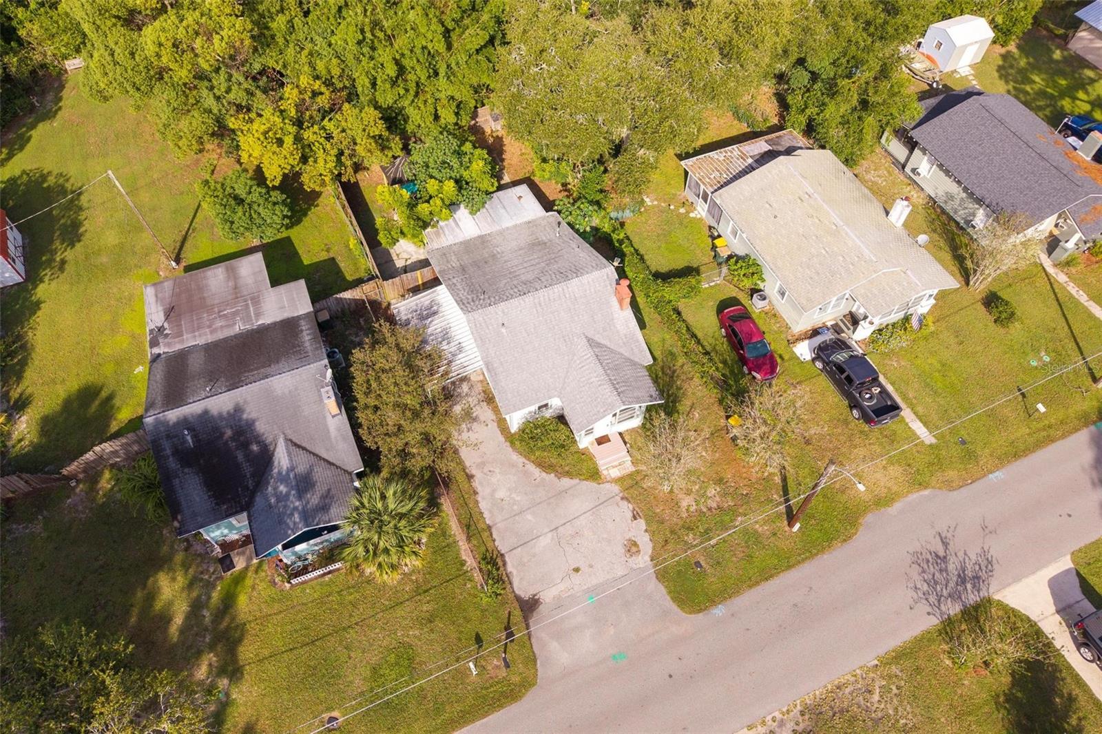 57 N ORANGE AVE, UMATILLA, FL, 32784