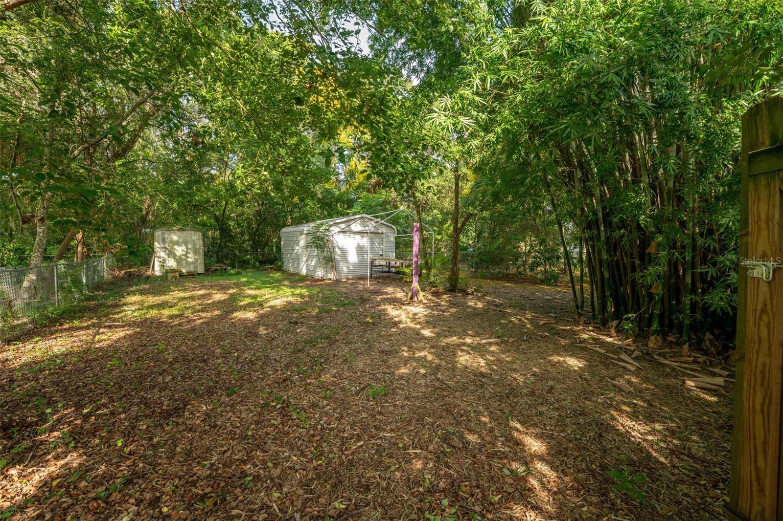 57 N ORANGE AVE, UMATILLA, FL, 32784