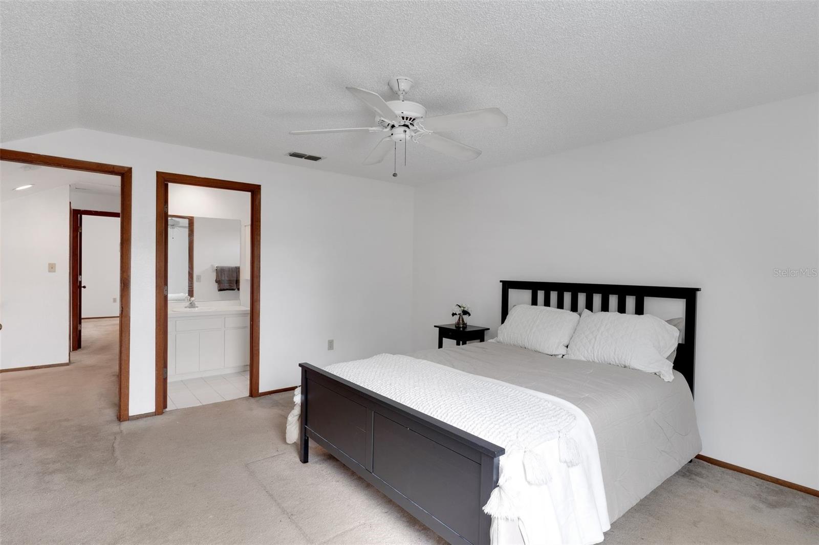 5207 MOELLER AVE, SARASOTA, FL, 34233