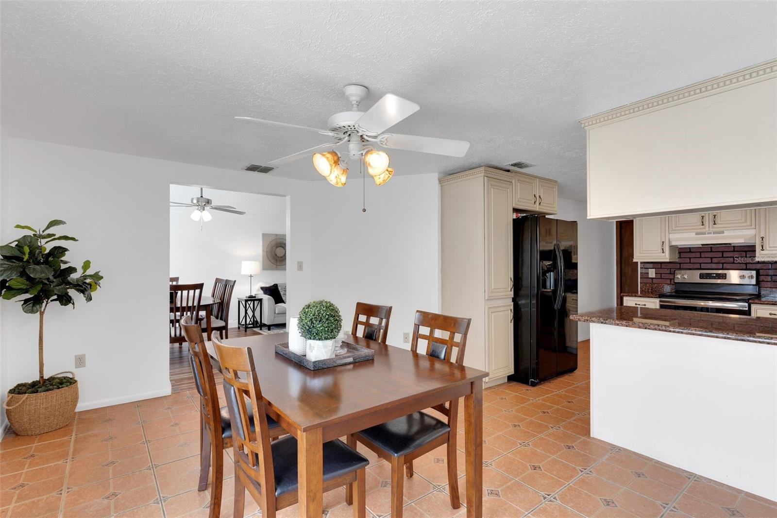 5207 MOELLER AVE, SARASOTA, FL, 34233