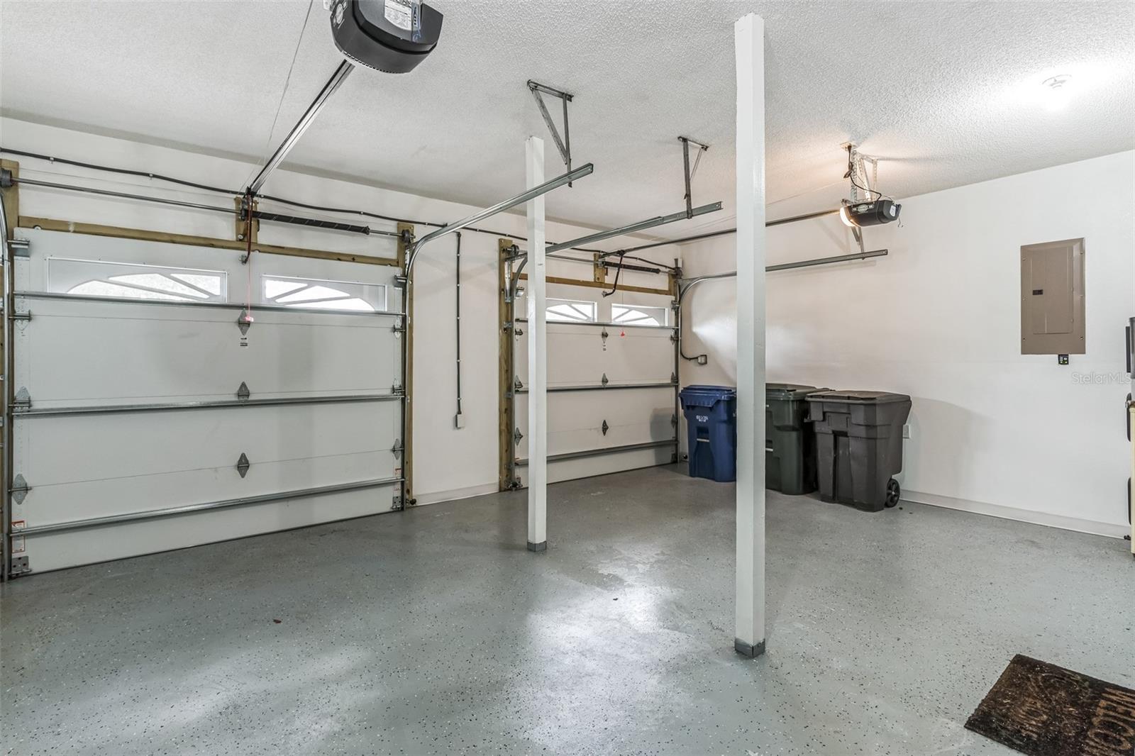 5207 MOELLER AVE, SARASOTA, FL, 34233