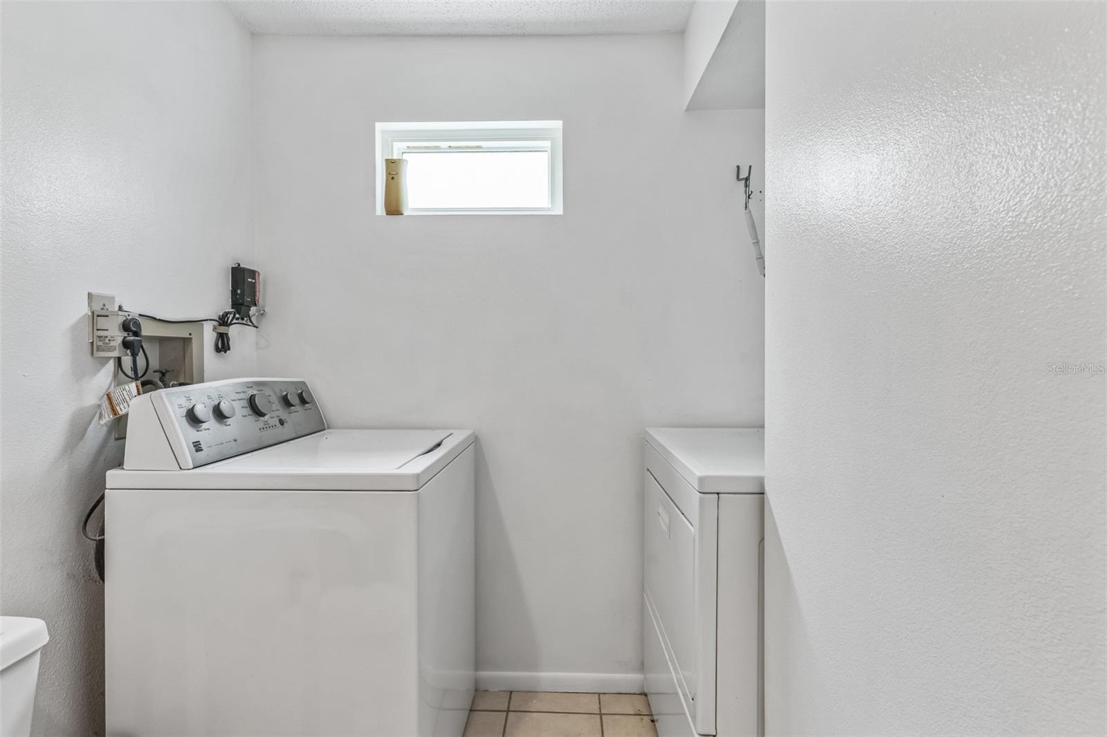 5207 MOELLER AVE, SARASOTA, FL, 34233