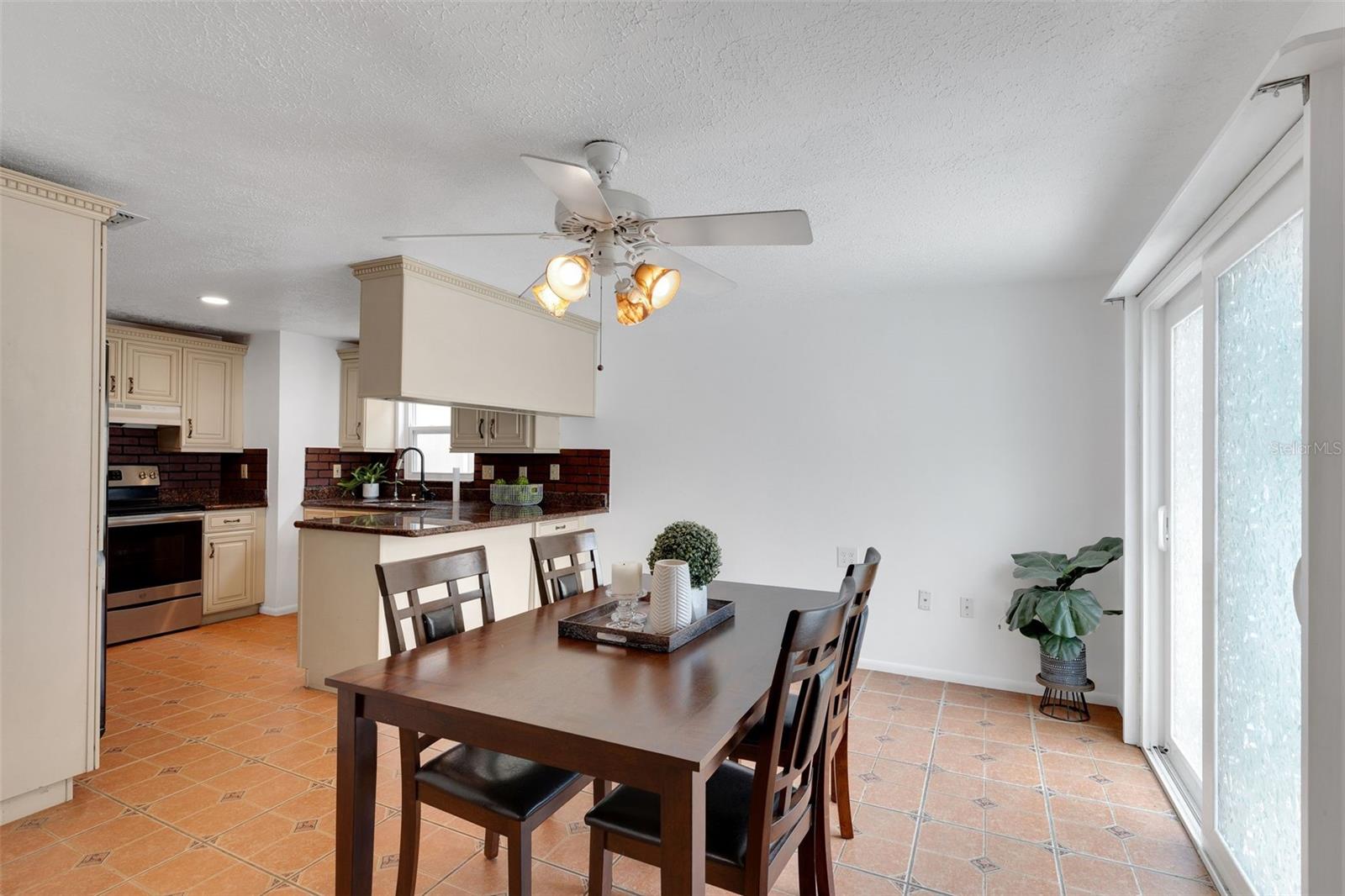 5207 MOELLER AVE, SARASOTA, FL, 34233