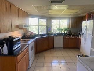 1425 CORNER OAKS DR, BRANDON, FL, 33510