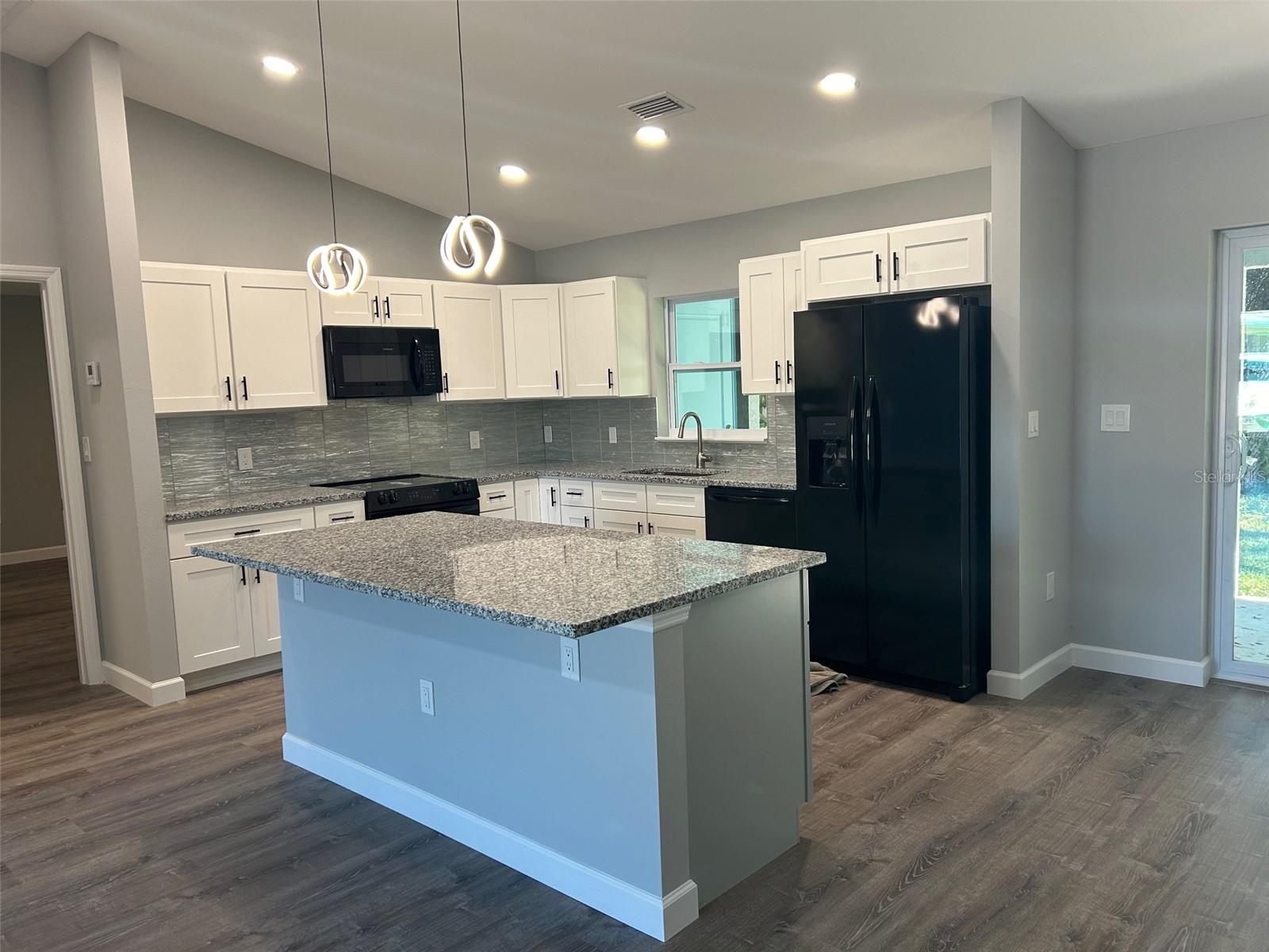 1014 12TH AVE W, PALMETTO, FL, 34221