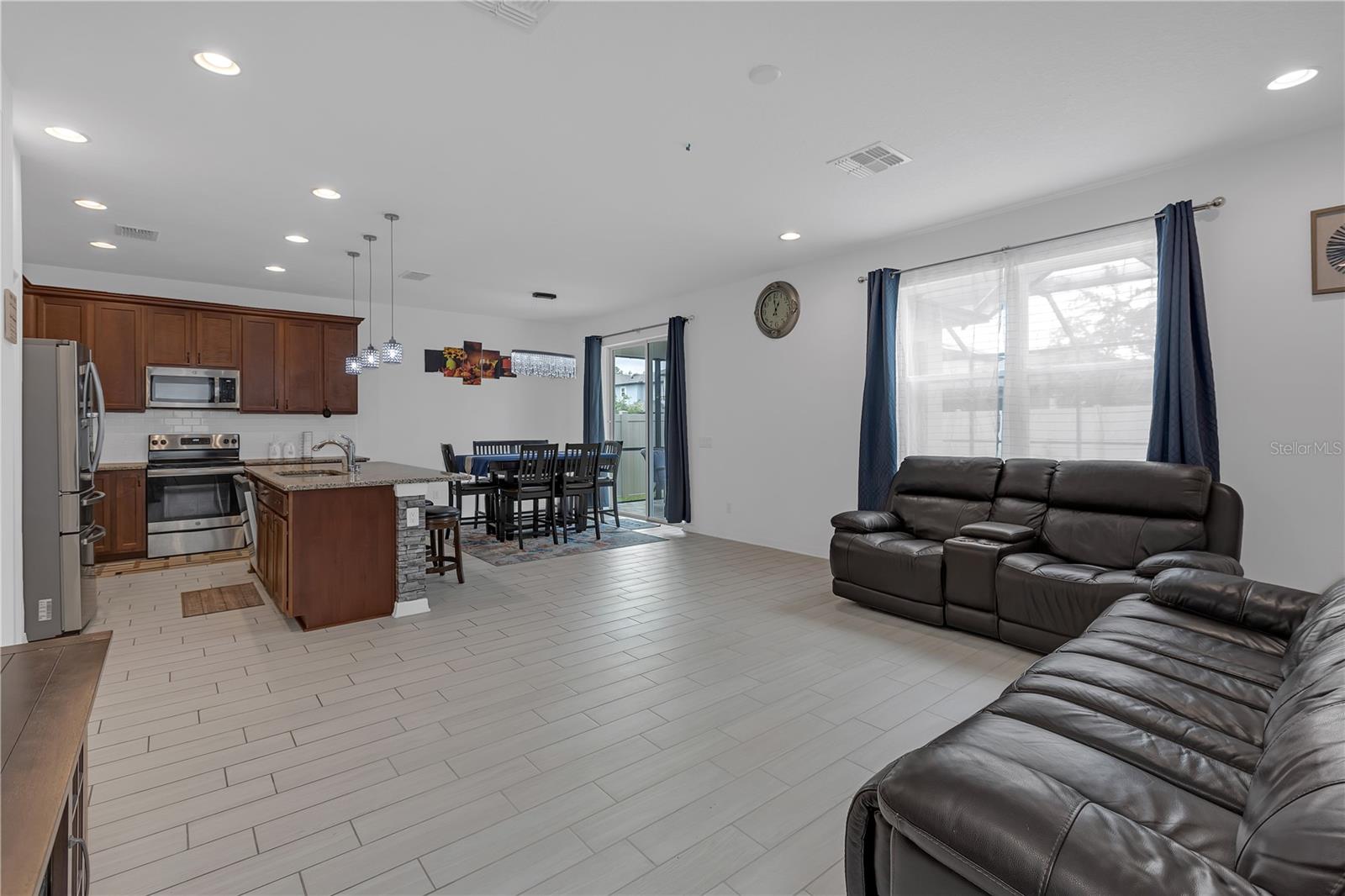 19926 STONE PINE CIR, LUTZ, FL, 33558