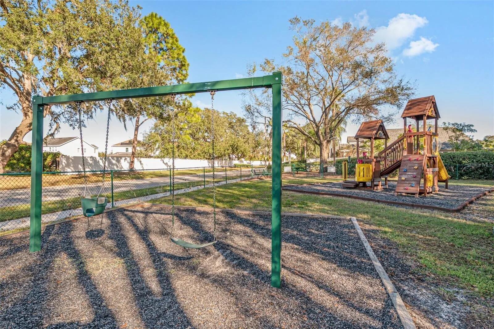 13405 FAWN SPRINGS DR, TAMPA, FL, 33626