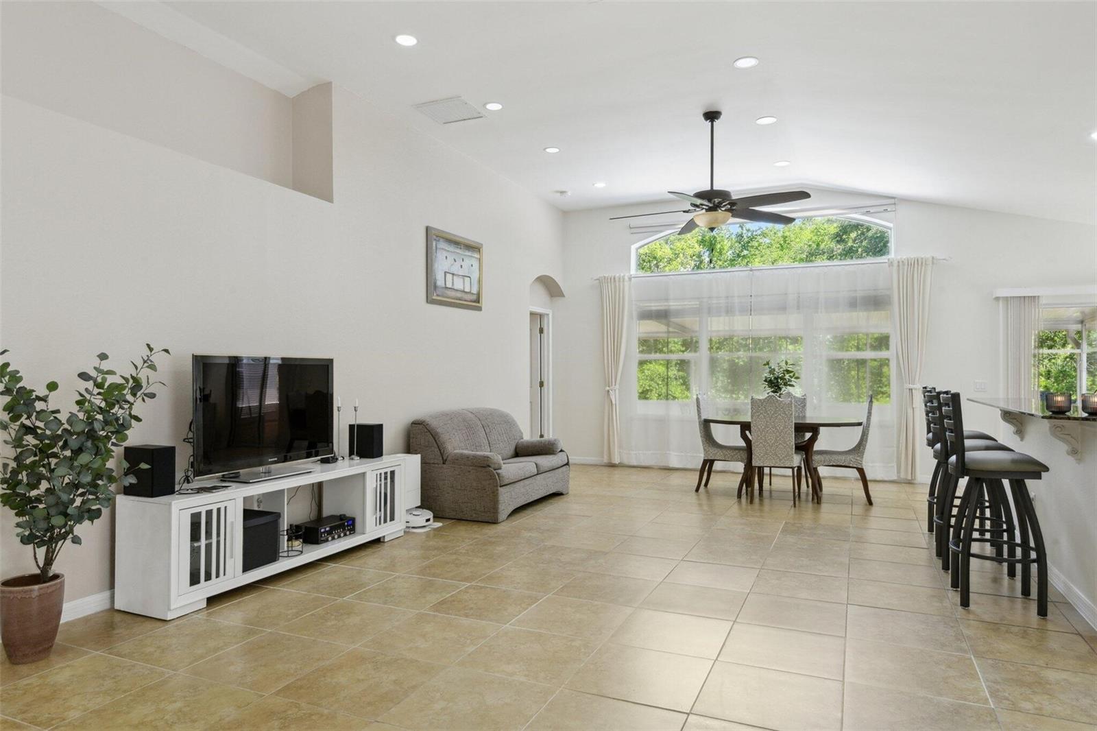 13405 FAWN SPRINGS DR, TAMPA, FL, 33626