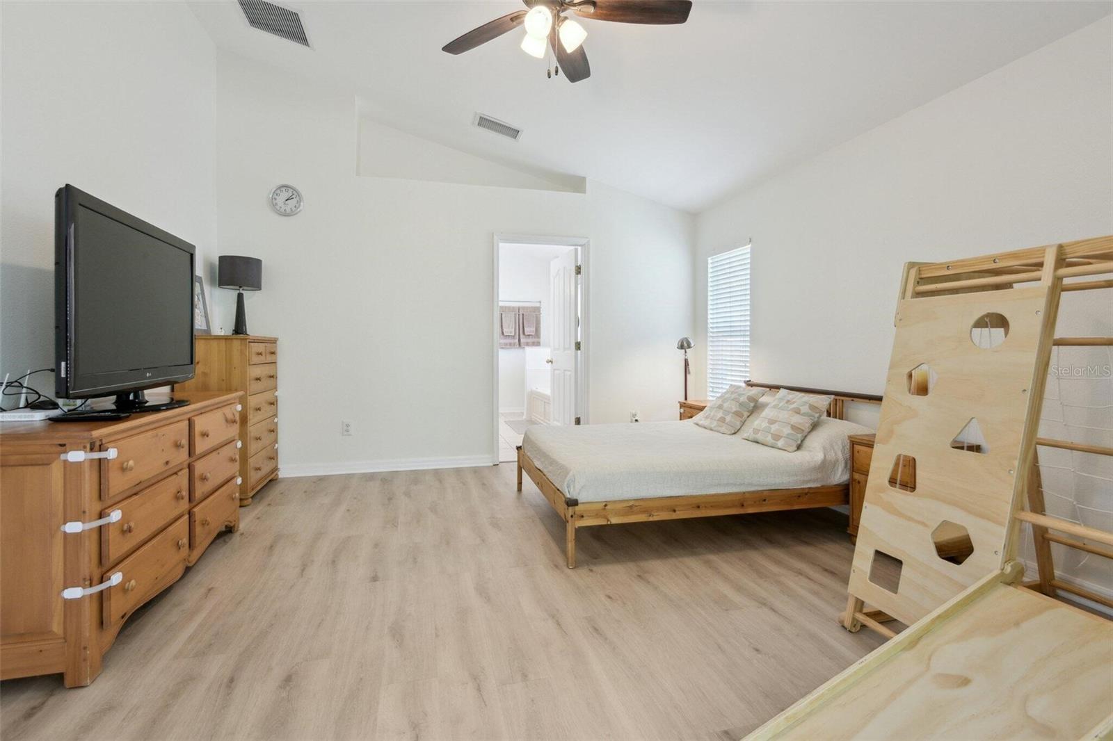 13405 FAWN SPRINGS DR, TAMPA, FL, 33626