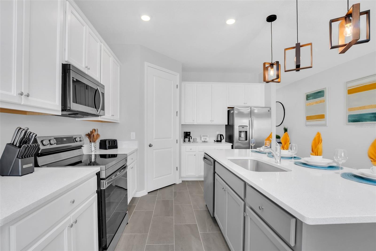 2131 DERWENT DR, DAVENPORT, FL, 33896