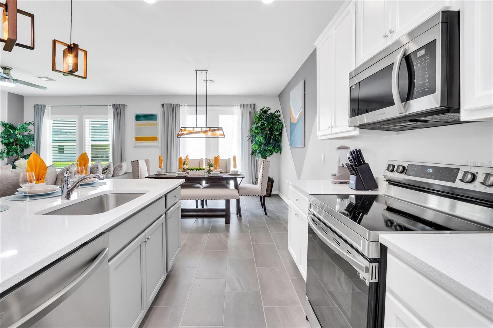 2131 DERWENT DR, DAVENPORT, FL, 33896