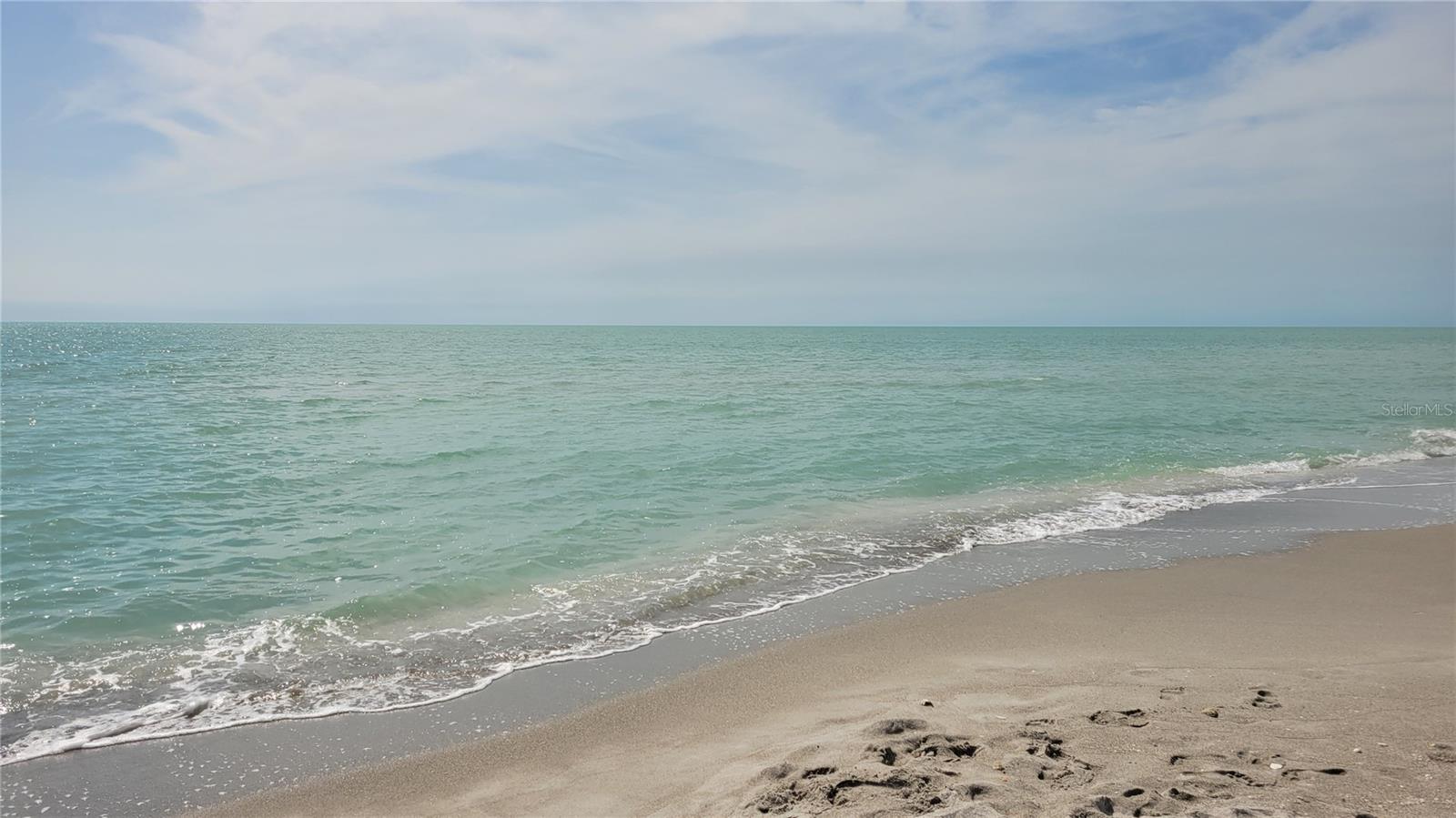 2339 HARBOUR OAKS DR, LONGBOAT KEY, FL, 34228