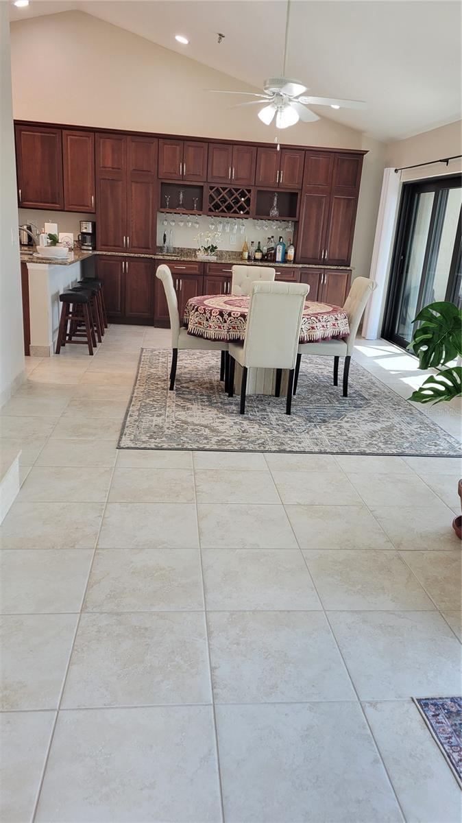 2339 HARBOUR OAKS DR, LONGBOAT KEY, FL, 34228