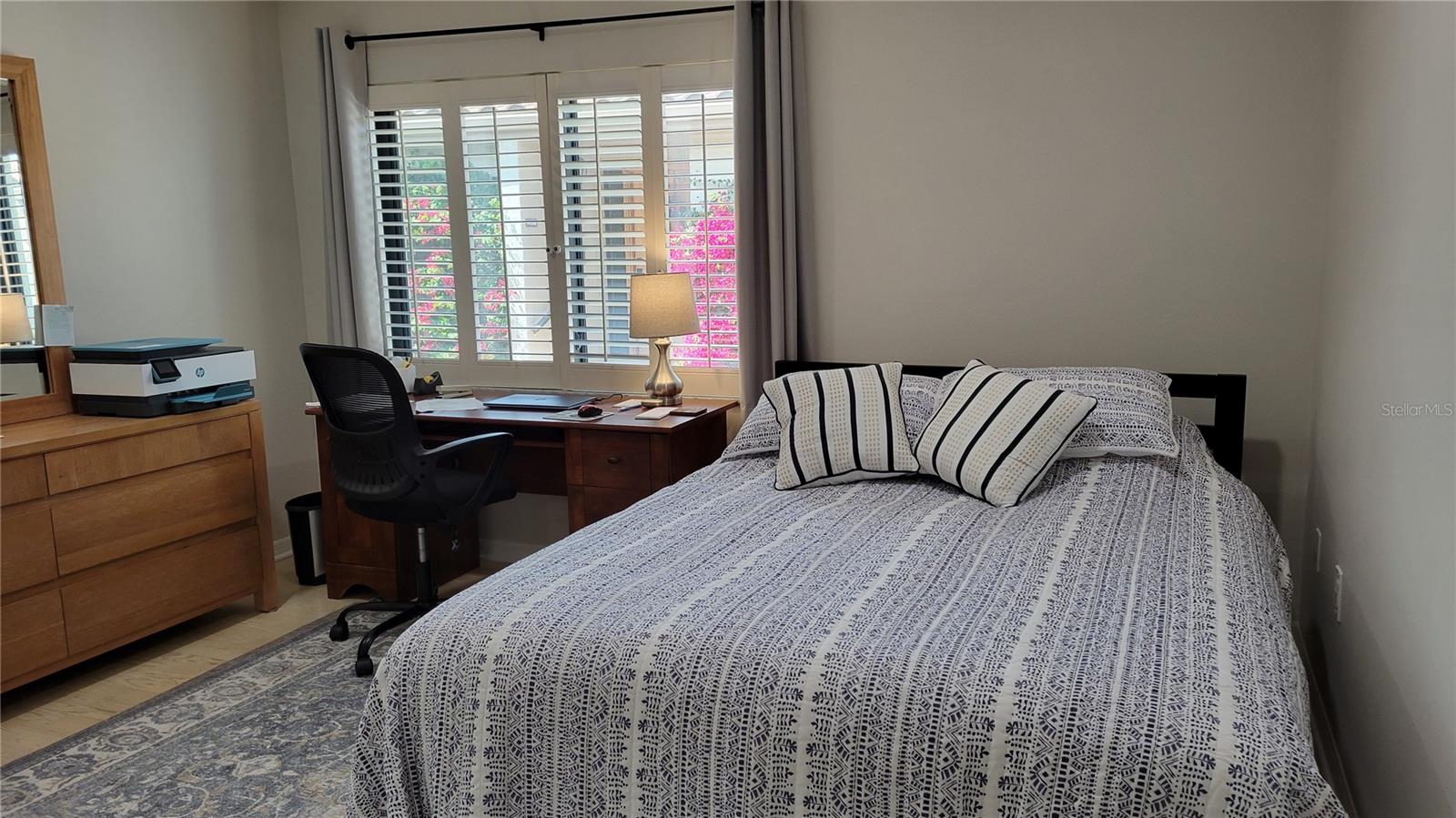 2339 HARBOUR OAKS DR, LONGBOAT KEY, FL, 34228