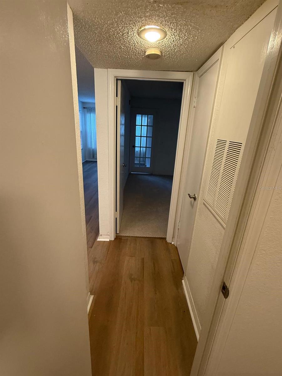 5120 CONROY RD #523, ORLANDO, FL, 32811