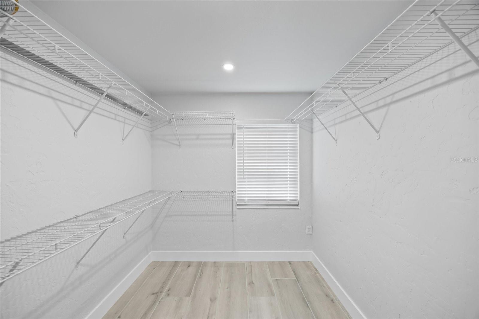 7889 3RD AVE S, ST PETERSBURG, FL, 33707