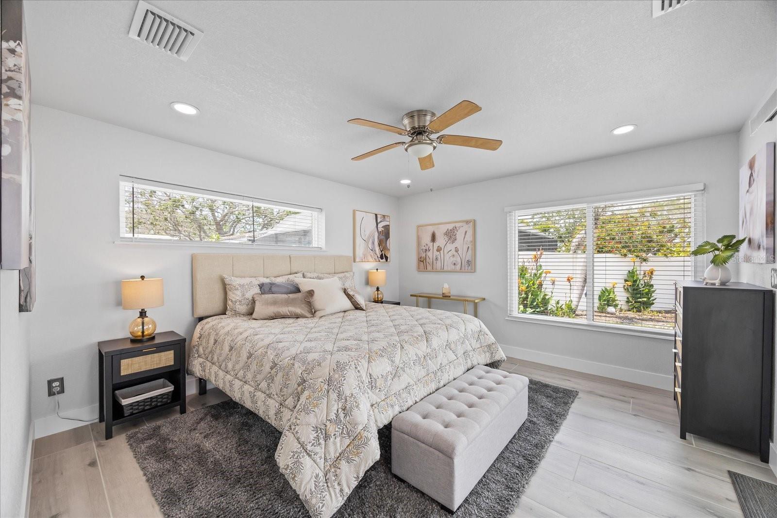 7889 3RD AVE S, ST PETERSBURG, FL, 33707