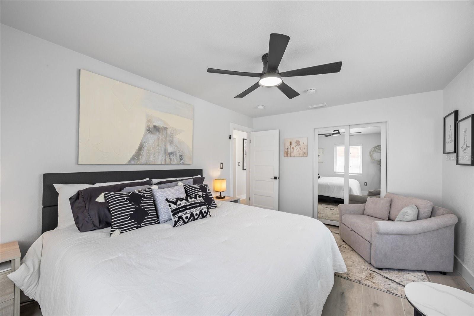 7889 3RD AVE S, ST PETERSBURG, FL, 33707