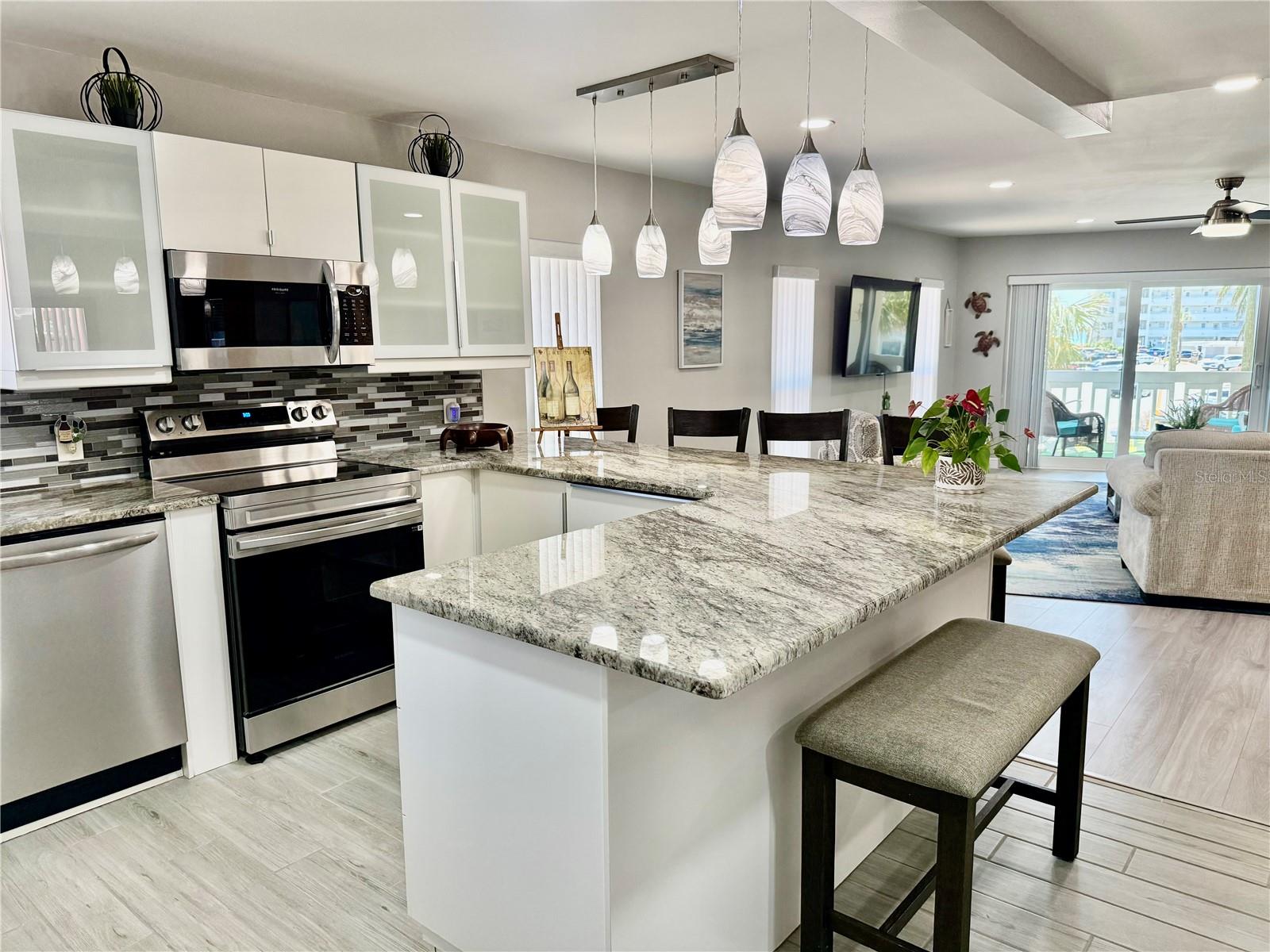 7003 SUNSET WAY #8, ST PETE BEACH, FL, 33706