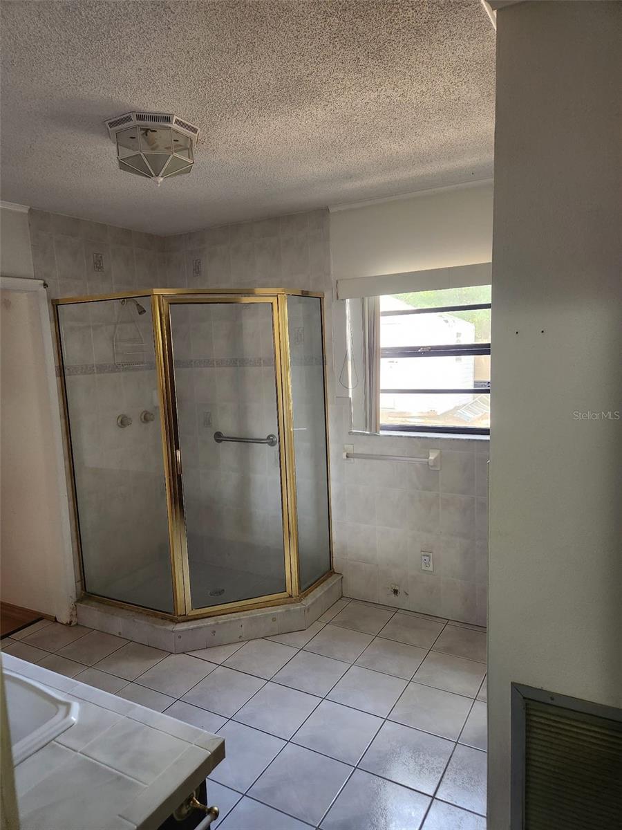 6012 FROND WAY, APOLLO BEACH, FL, 33572