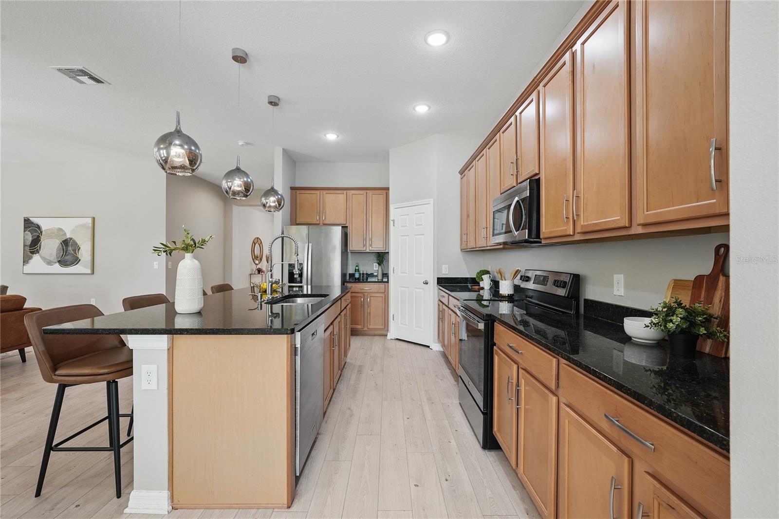 12755 WESTSIDE VILLAGE LOOP, WINDERMERE, FL, 34786