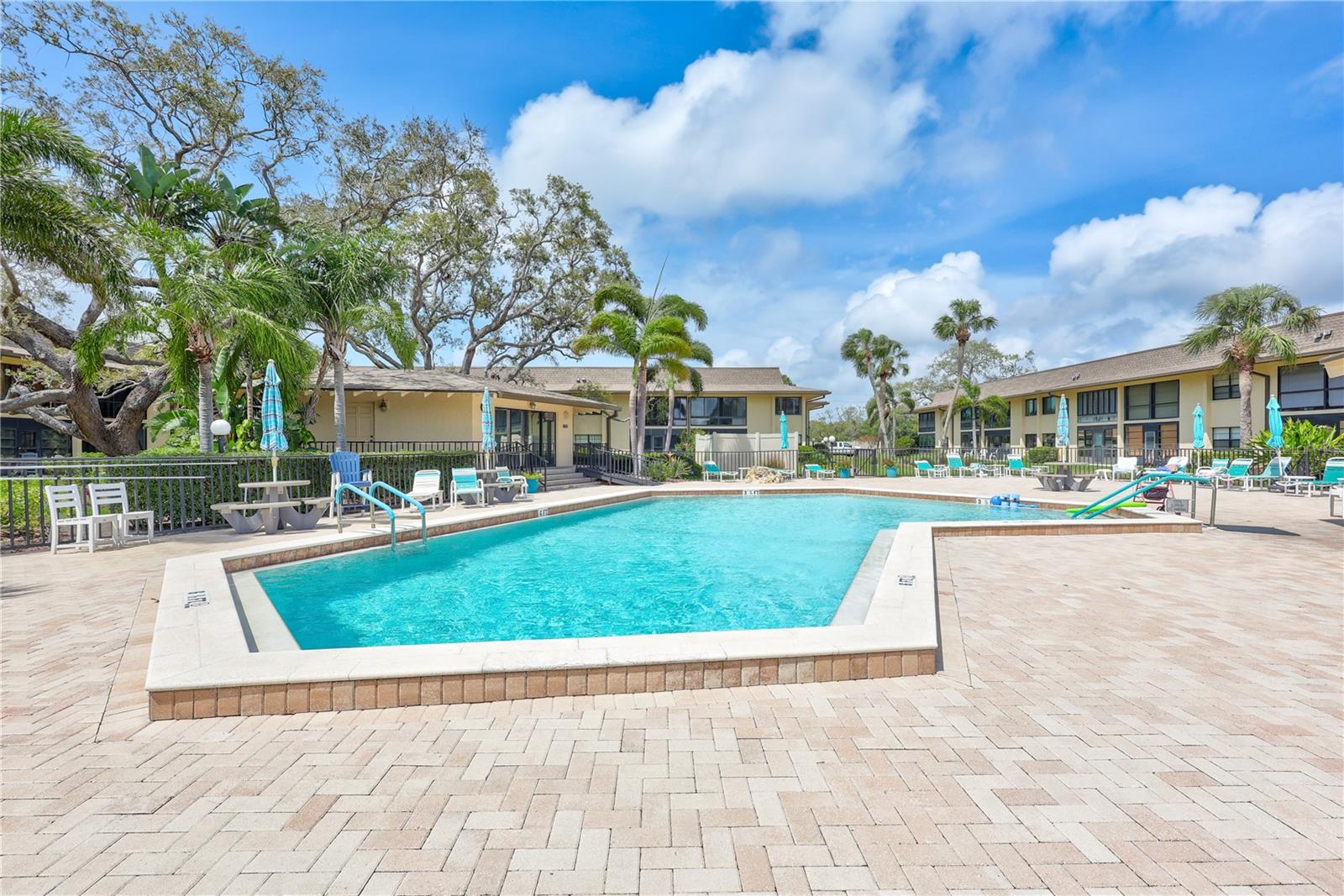 12300 VONN RD #1102, LARGO, FL, 33774