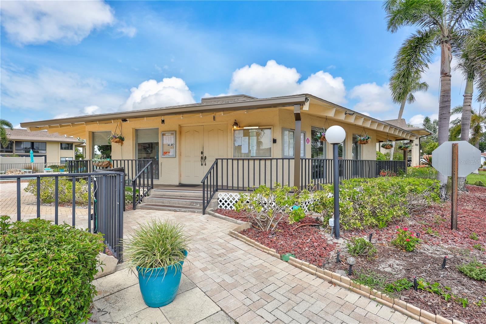 12300 VONN RD #1102, LARGO, FL, 33774