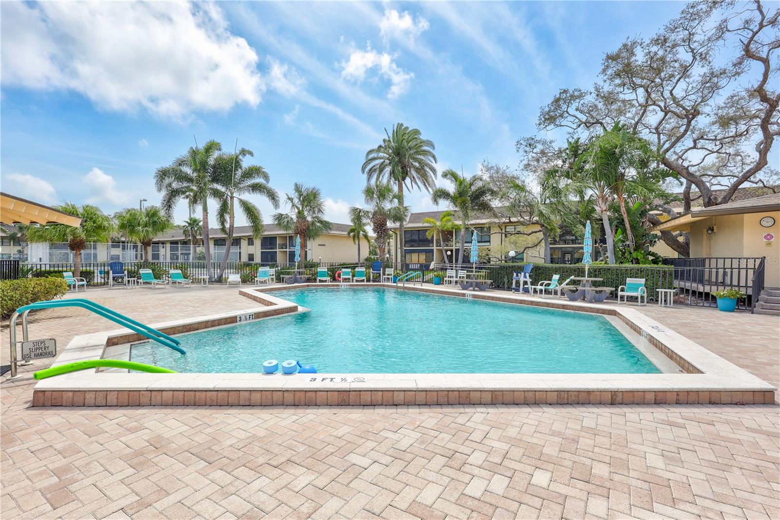 12300 VONN RD #1102, LARGO, FL, 33774