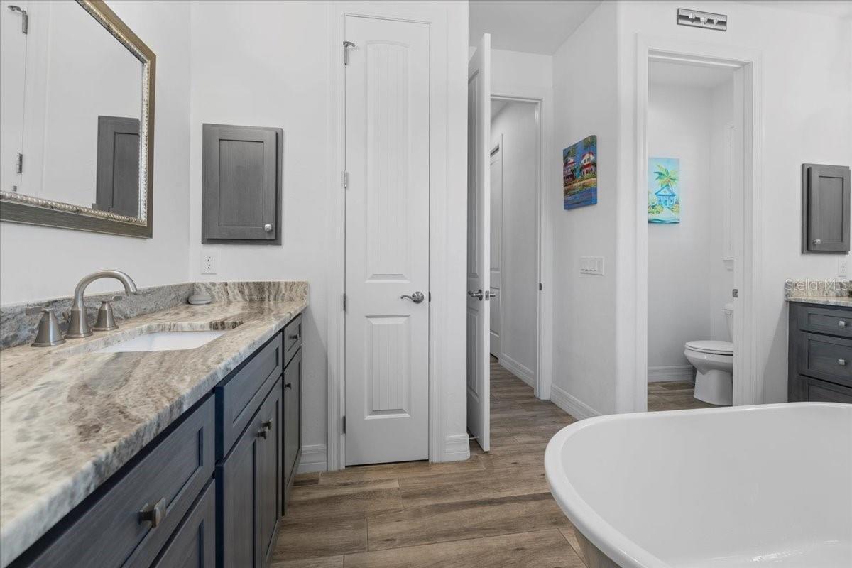 13443 BOABADILLA LN, PORT CHARLOTTE, FL, 33981