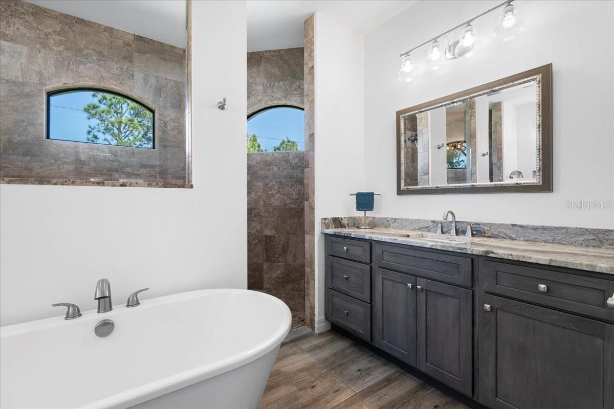 13443 BOABADILLA LN, PORT CHARLOTTE, FL, 33981