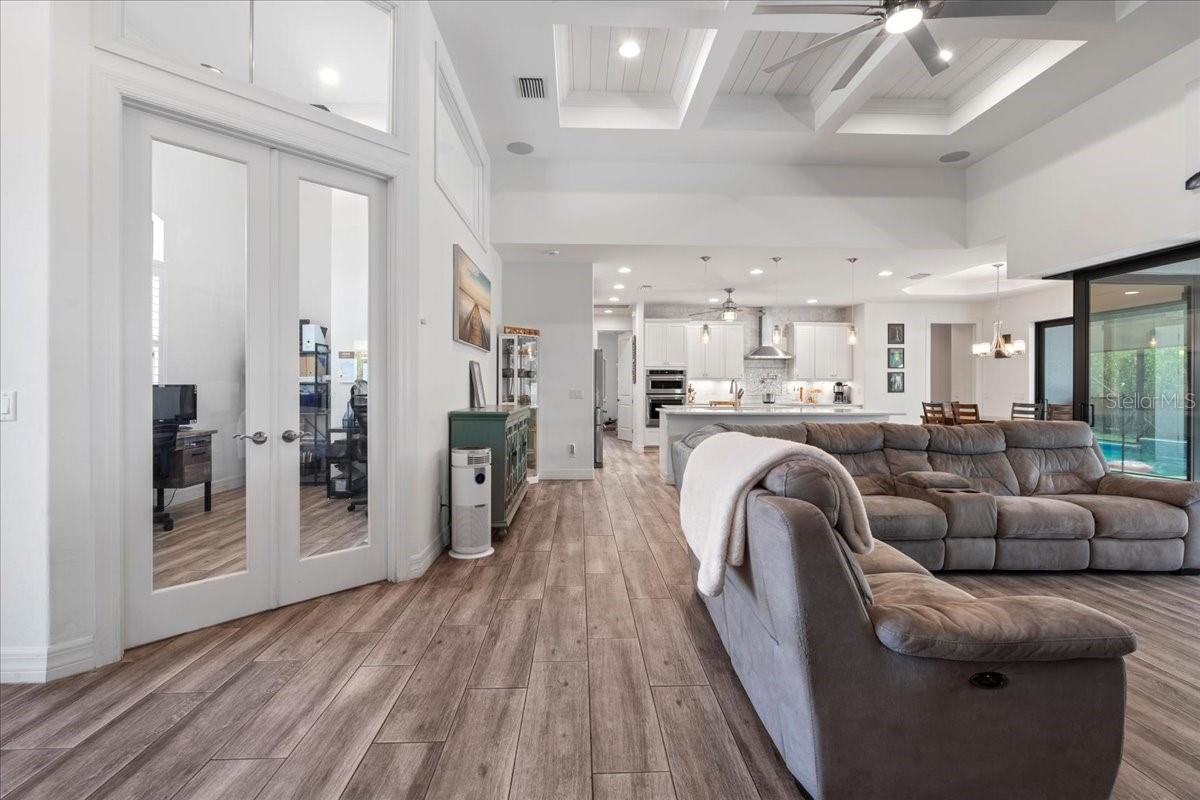 13443 BOABADILLA LN, PORT CHARLOTTE, FL, 33981