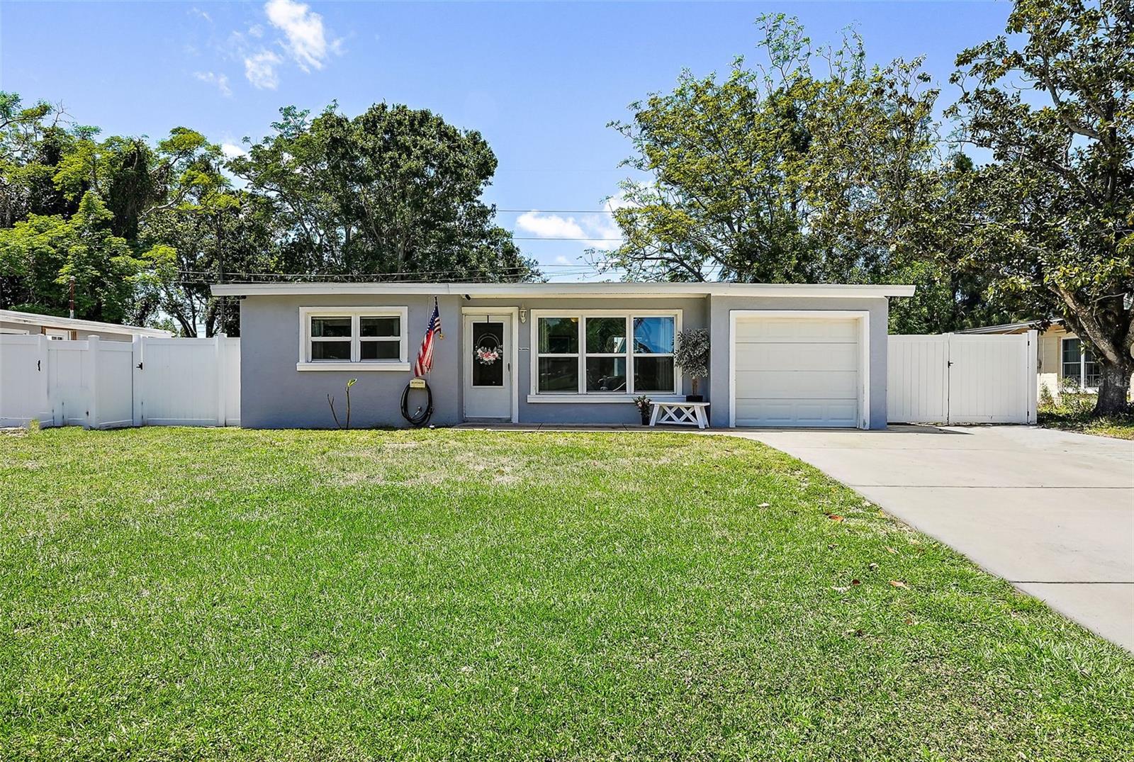 9578 88TH WAY, SEMINOLE, FL, 33777