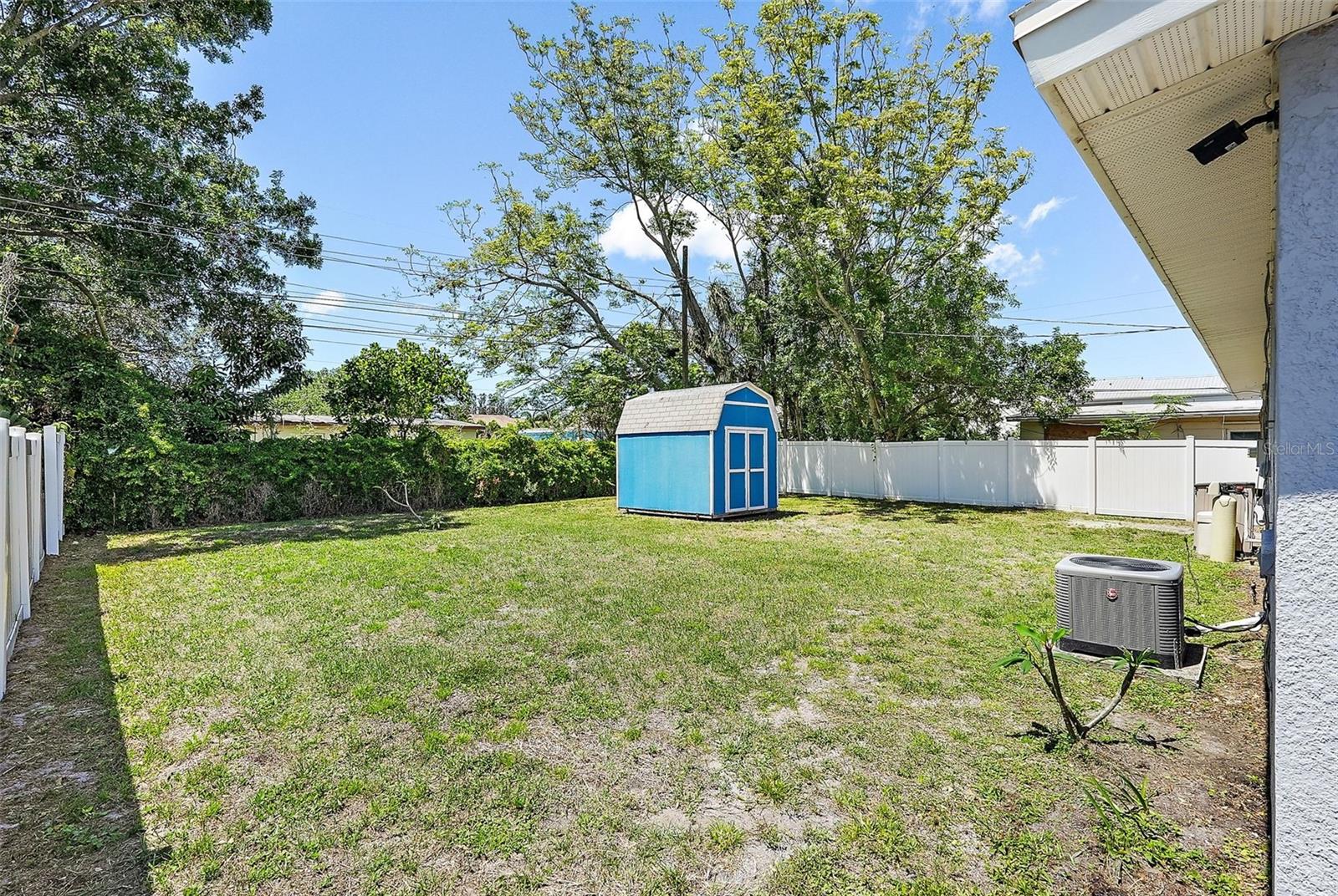 9578 88TH WAY, SEMINOLE, FL, 33777